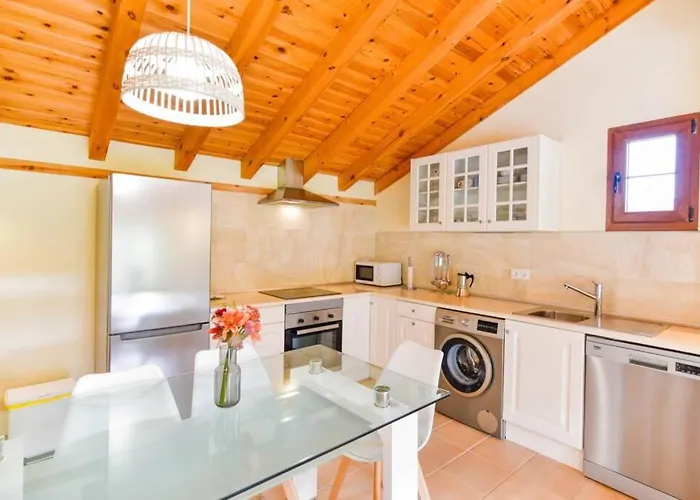 Precioso Reformado En Apartmán Liencres